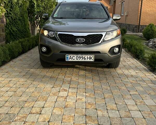 Сірий Кіа Соренто, об'ємом двигуна 2.2 л та пробігом 266 тис. км за 12000 $, фото 1 на Automoto.ua