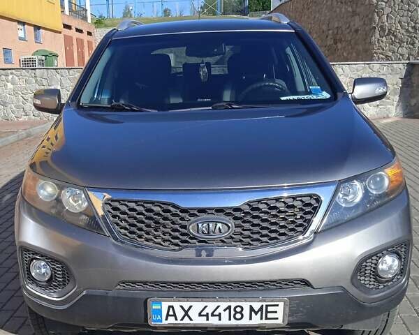 Серый Киа Соренто, объемом двигателя 2.36 л и пробегом 234 тыс. км за 11500 $, фото 1 на Automoto.ua