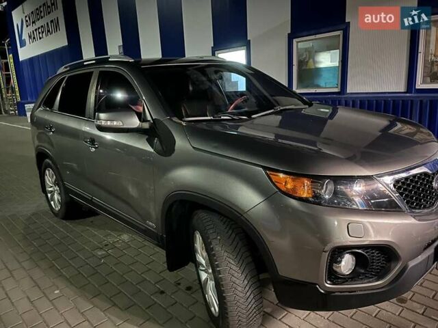 Серый Киа Соренто, объемом двигателя 2.2 л и пробегом 282 тыс. км за 12200 $, фото 1 на Automoto.ua