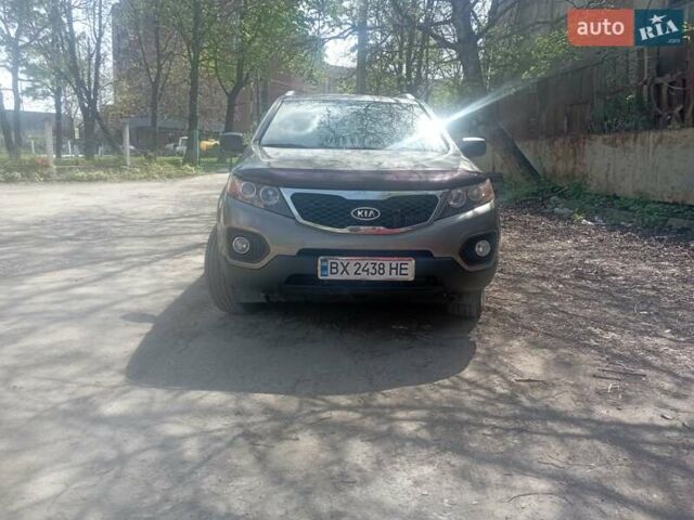 Сірий Кіа Соренто, об'ємом двигуна 2.2 л та пробігом 220 тис. км за 11300 $, фото 1 на Automoto.ua