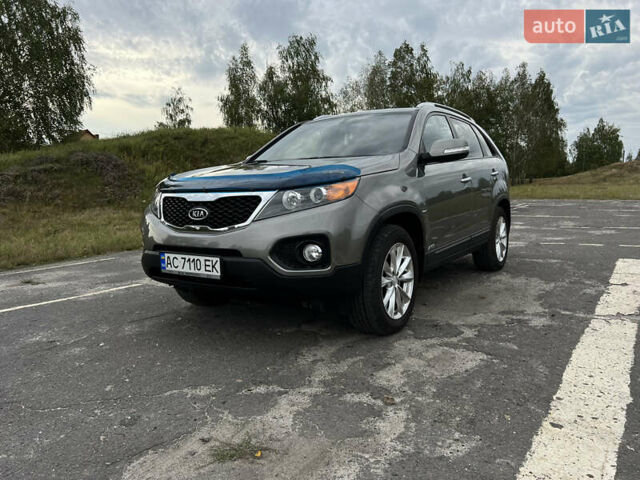 Серый Киа Соренто, объемом двигателя 2.4 л и пробегом 93 тыс. км за 12500 $, фото 1 на Automoto.ua