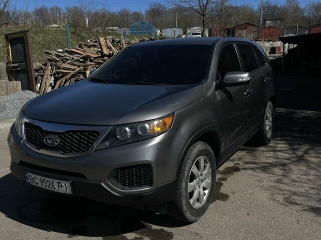 Серый Киа Соренто, объемом двигателя 2.4 л и пробегом 306 тыс. км за 10600 $, фото 1 на Automoto.ua
