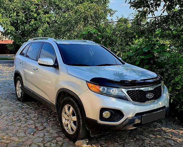 Серый Киа Соренто, объемом двигателя 2.4 л и пробегом 190 тыс. км за 9400 $, фото 1 на Automoto.ua