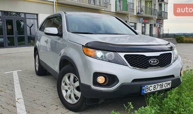 Серый Киа Соренто, объемом двигателя 2.36 л и пробегом 218 тыс. км за 12900 $, фото 1 на Automoto.ua