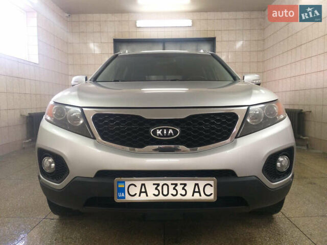Серый Киа Соренто, объемом двигателя 2.4 л и пробегом 184 тыс. км за 10900 $, фото 1 на Automoto.ua