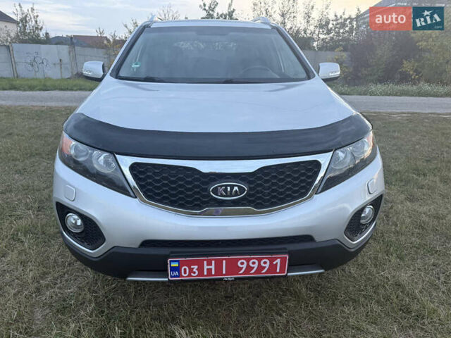Сірий Кіа Соренто, об'ємом двигуна 2.2 л та пробігом 156 тис. км за 13999 $, фото 1 на Automoto.ua