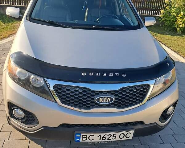 Серый Киа Соренто, объемом двигателя 2.4 л и пробегом 184 тыс. км за 12500 $, фото 1 на Automoto.ua