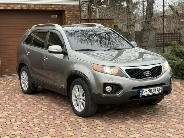 Серый Киа Соренто, объемом двигателя 2.4 л и пробегом 130 тыс. км за 11900 $, фото 1 на Automoto.ua