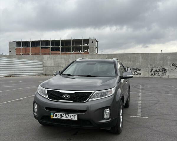 Серый Киа Соренто, объемом двигателя 2.2 л и пробегом 200 тыс. км за 15600 $, фото 1 на Automoto.ua