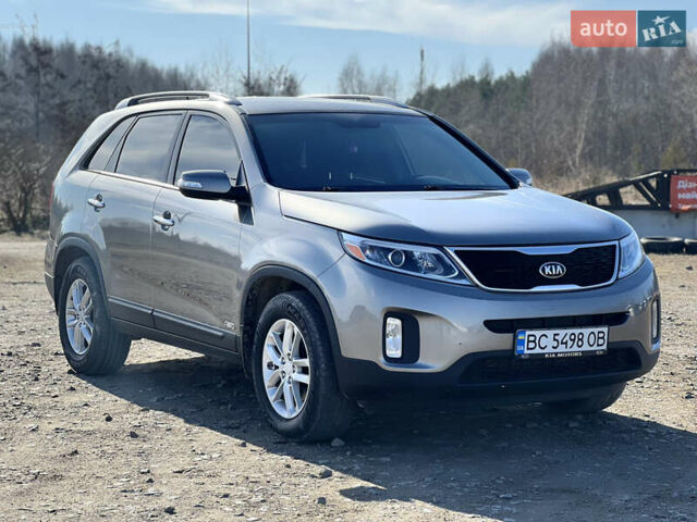 Серый Киа Соренто, объемом двигателя 2.36 л и пробегом 269 тыс. км за 12900 $, фото 1 на Automoto.ua