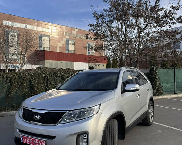 Сірий Кіа Соренто, об'ємом двигуна 2 л та пробігом 140 тис. км за 14900 $, фото 1 на Automoto.ua