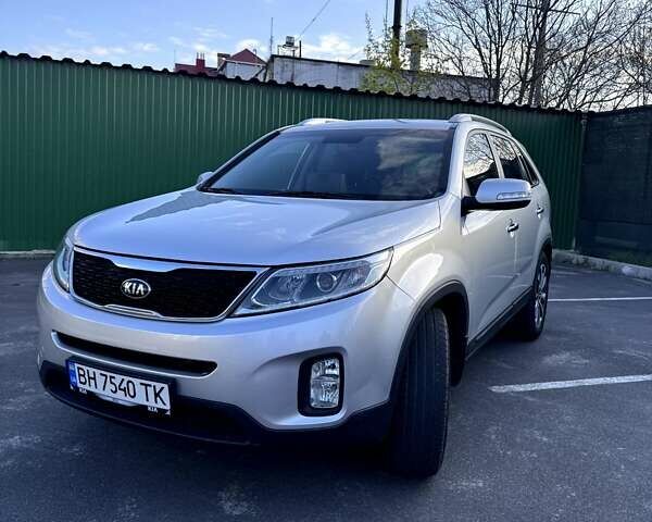 Серый Киа Соренто, объемом двигателя 2 л и пробегом 142 тыс. км за 15400 $, фото 1 на Automoto.ua
