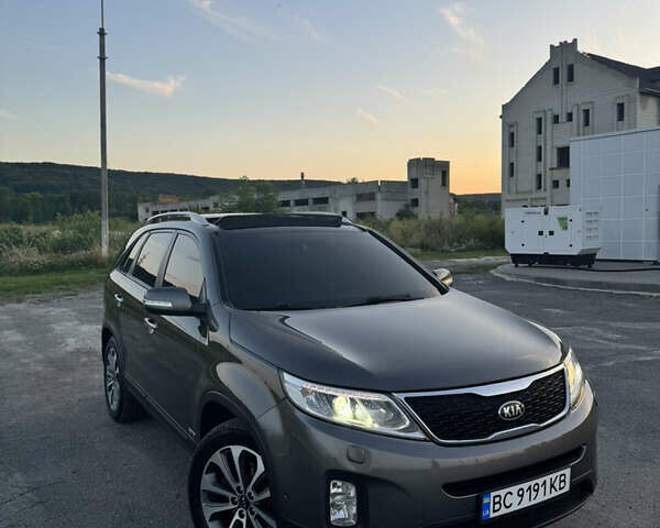 Серый Киа Соренто, объемом двигателя 2.2 л и пробегом 217 тыс. км за 21499 $, фото 1 на Automoto.ua