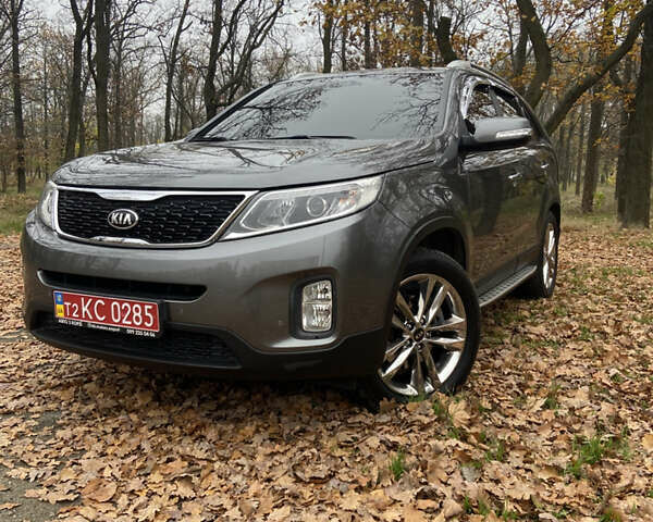 Серый Киа Соренто, объемом двигателя 2 л и пробегом 147 тыс. км за 16400 $, фото 1 на Automoto.ua