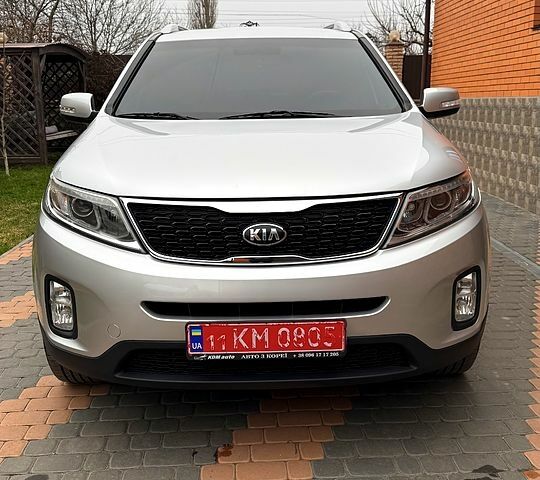 Серый Киа Соренто, объемом двигателя 2 л и пробегом 229 тыс. км за 15900 $, фото 1 на Automoto.ua