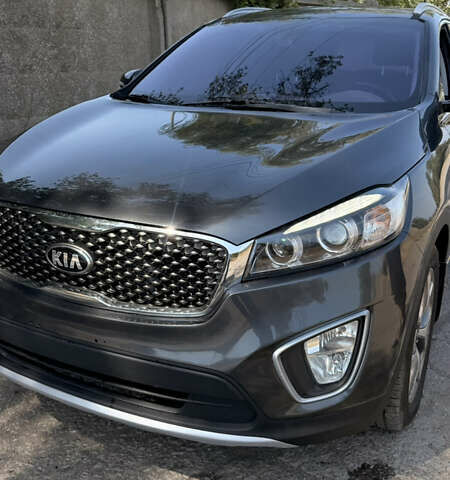 Кіа Соренто 2014 у Белгород-Днестровском на Automoto.ua Сірий Кіа Соренто, об'ємом двигуна 2 л та пробігом 205 тис. км за 18500 $, фото 1 на Automoto.ua