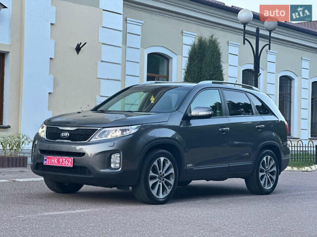 Сірий Кіа Соренто, об'ємом двигуна 2.2 л та пробігом 220 тис. км за 15900 $, фото 1 на Automoto.ua