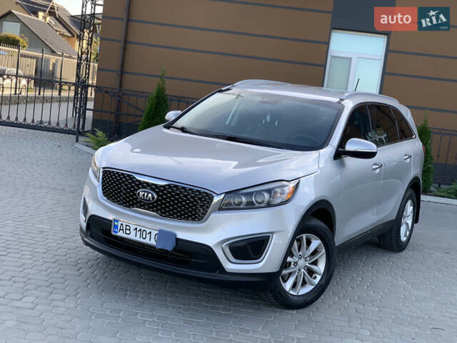 Серый Киа Соренто, объемом двигателя 2.4 л и пробегом 125 тыс. км за 13499 $, фото 1 на Automoto.ua