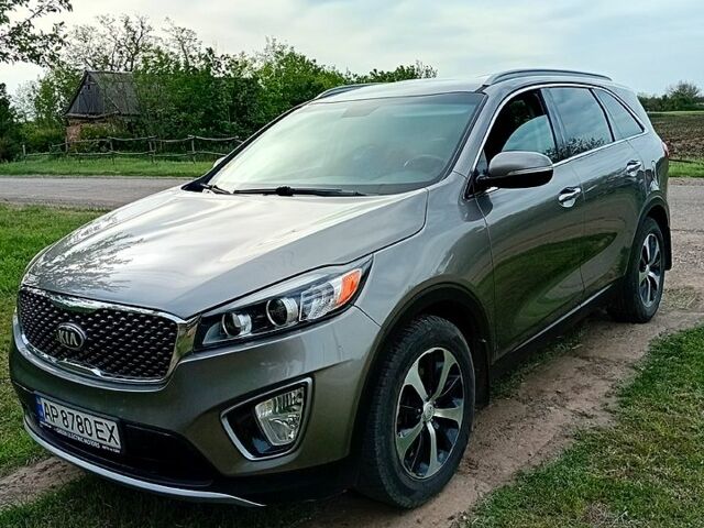 Киа Соренто 2015 в Запорожье на Automoto.ua Серый Киа Соренто, объемом двигателя 2 л и пробегом 145 тыс. км за 15600 $, фото 1 на Automoto.ua