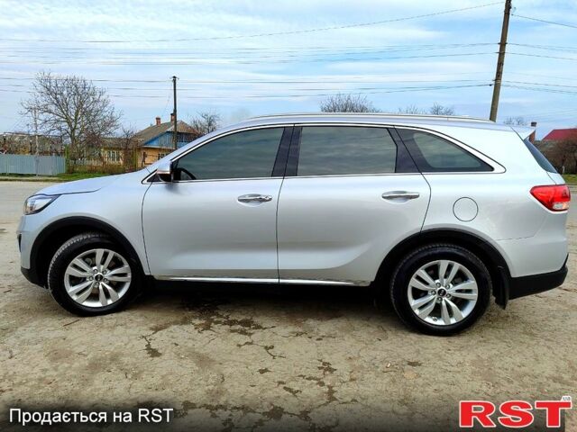 Киа Соренто 2016 в Одессе на Automoto.ua Серый Киа Соренто, объемом двигателя 2 л и пробегом 137 тыс. км за 21000 $, фото 1 на Automoto.ua