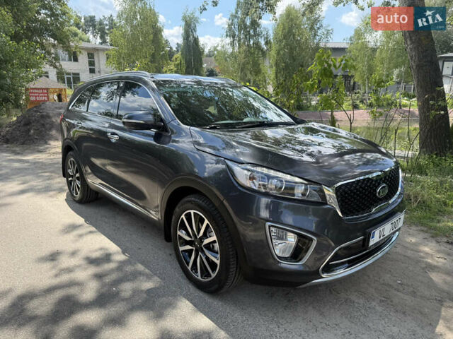 Серый Киа Соренто, объемом двигателя 2.2 л и пробегом 150 тыс. км за 21800 $, фото 1 на Automoto.ua