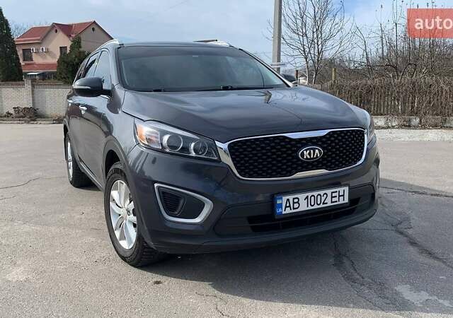 Серый Киа Соренто, объемом двигателя 2.36 л и пробегом 120 тыс. км за 18500 $, фото 1 на Automoto.ua