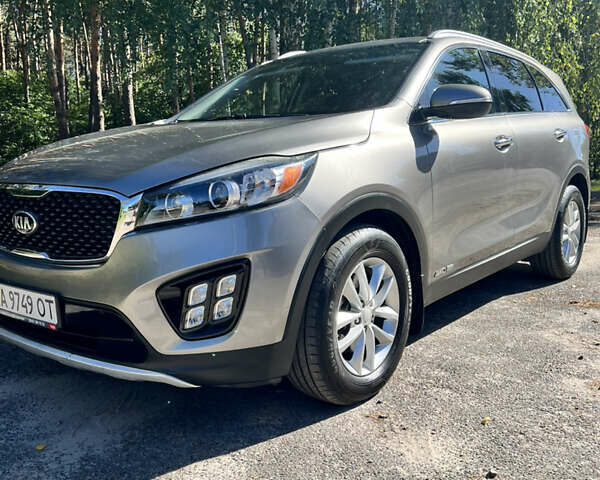 Серый Киа Соренто, объемом двигателя 3.34 л и пробегом 57 тыс. км за 16700 $, фото 1 на Automoto.ua