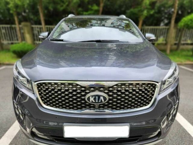 Киа Соренто 2017 в Киеве на Automoto.ua Серый Киа Соренто, объемом двигателя 2 л и пробегом 140 тыс. км за 19000 $, фото 1 на Automoto.ua