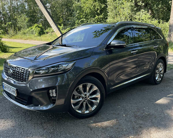 Киа Соренто 2018 в Житомире на Automoto.ua Серый Киа Соренто, объемом двигателя 2.2 л и пробегом 77 тыс. км за 26900 $, фото 1 на Automoto.ua