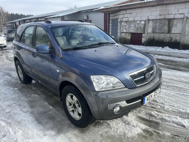 Синій Кіа Соренто, об'ємом двигуна 2.5 л та пробігом 300 тис. км за 3800 $, фото 1 на Automoto.ua