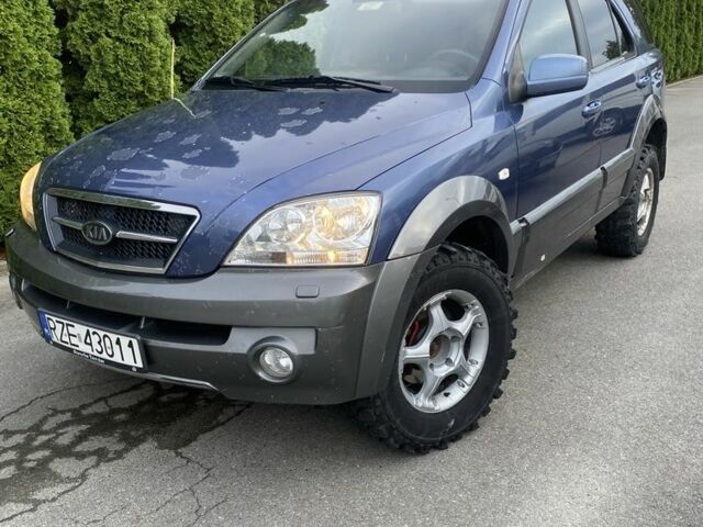 Синій Кіа Соренто, об'ємом двигуна 2.5 л та пробігом 351 тис. км за 3408 $, фото 1 на Automoto.ua
