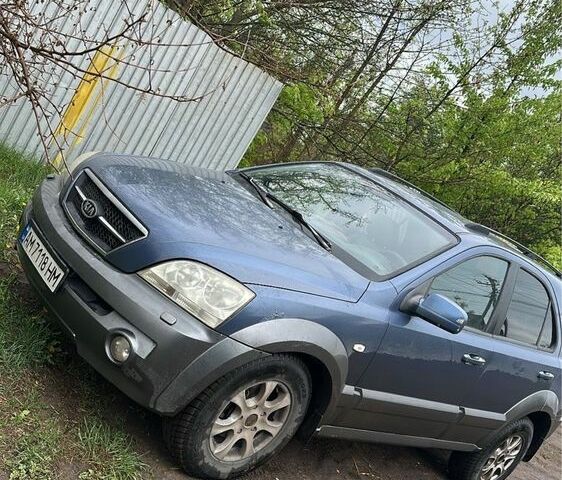 Киа Соренто 2004 в Киеве на Automoto.ua Синий Киа Соренто, объемом двигателя 2.5 л и пробегом 320 тыс. км за 5500 $, фото 1 на Automoto.ua