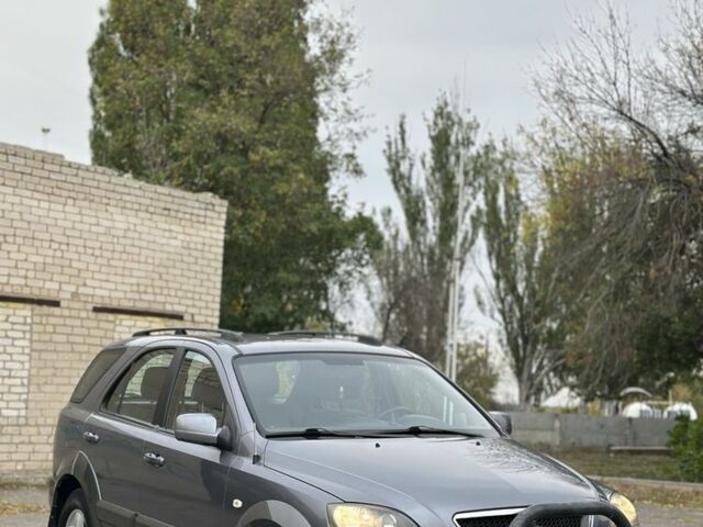 Киа Соренто 2006 в Краматорске на Automoto.ua Синий Киа Соренто, объемом двигателя 2.5 л и пробегом 250 тыс. км за 4000 $, фото 1 на Automoto.ua