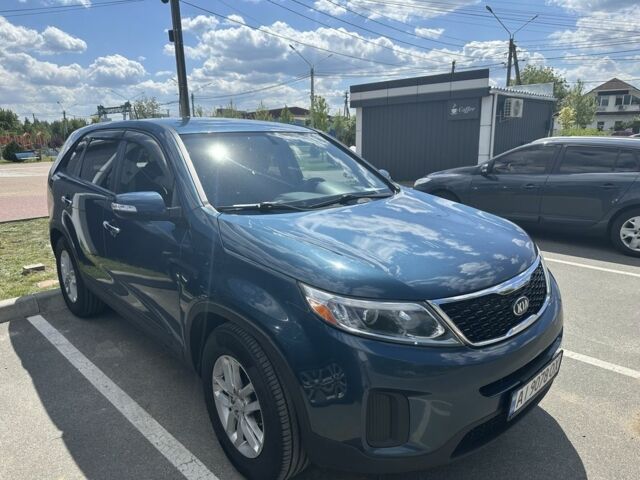 Синий Киа Соренто, объемом двигателя 2.4 л и пробегом 210 тыс. км за 10500 $, фото 1 на Automoto.ua