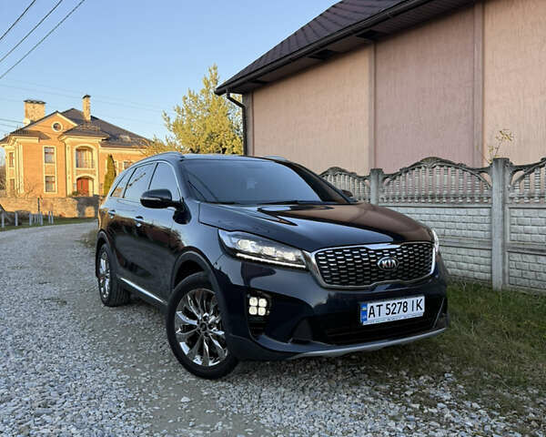 Синий Киа Соренто, объемом двигателя 2 л и пробегом 207 тыс. км за 22800 $, фото 1 на Automoto.ua
