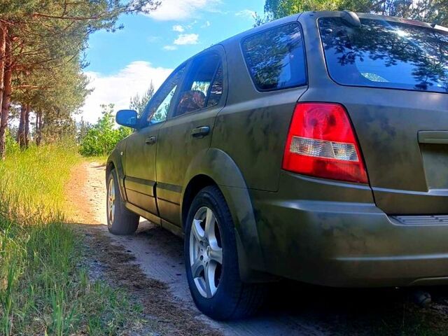 Зелений Кіа Соренто, об'ємом двигуна 2.5 л та пробігом 297 тис. км за 5750 $, фото 1 на Automoto.ua
