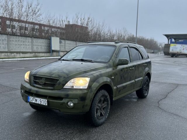 Зелений Кіа Соренто, об'ємом двигуна 2.5 л та пробігом 248 тис. км за 2800 $, фото 1 на Automoto.ua