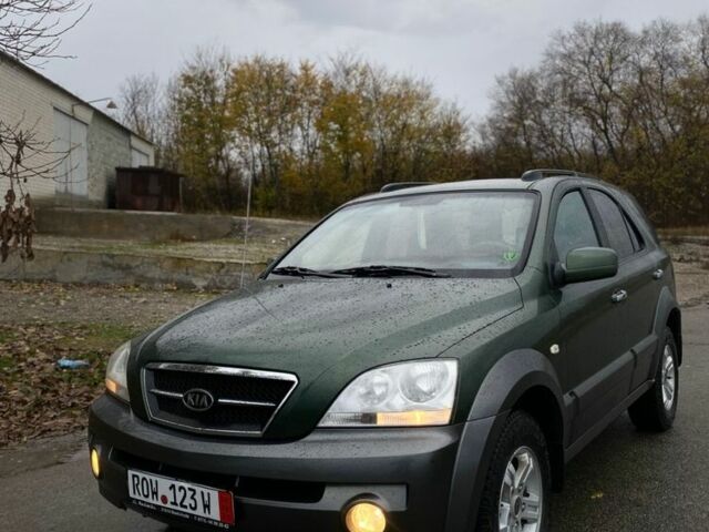 Зеленый Киа Соренто, объемом двигателя 2.5 л и пробегом 278 тыс. км за 4500 $, фото 1 на Automoto.ua