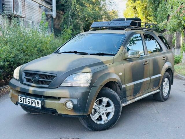 Зеленый Киа Соренто, объемом двигателя 2.5 л и пробегом 280 тыс. км за 3587 $, фото 1 на Automoto.ua