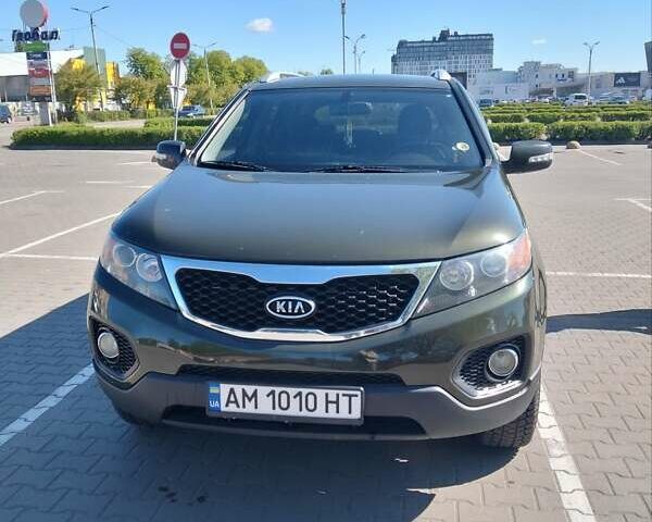 Зелений Кіа Соренто, об'ємом двигуна 2.4 л та пробігом 265 тис. км за 10999 $, фото 1 на Automoto.ua