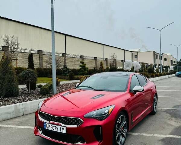 Красный Киа Stinger, объемом двигателя 3.34 л и пробегом 115 тыс. км за 25000 $, фото 1 на Automoto.ua