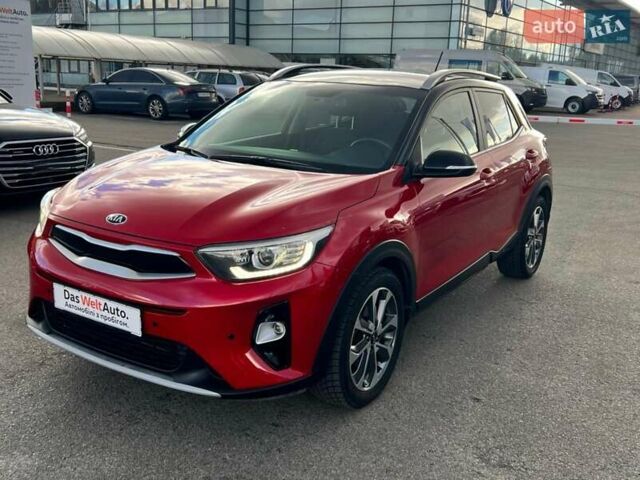 Кіа Stonic 2020 у Києві на Automoto.ua Червоний Кіа Stonic, об'ємом двигуна 1.37 л та пробігом 16 тис. км за 18500 $, фото 1 на Automoto.ua