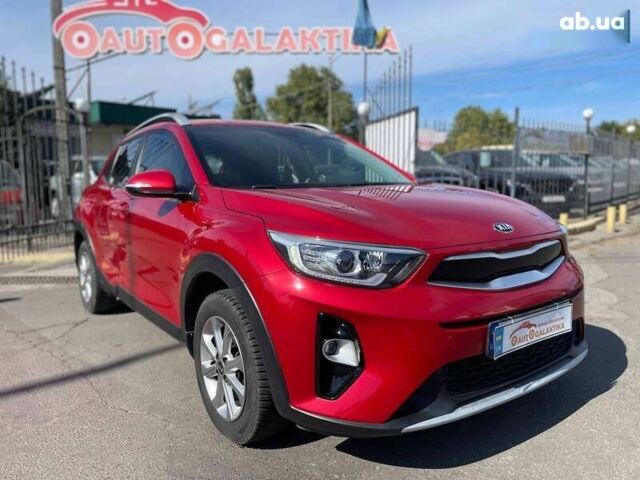 Киа Stonic, объемом двигателя 1.4 л и пробегом 18 тыс. км за 18699 $, фото 1 на Automoto.ua