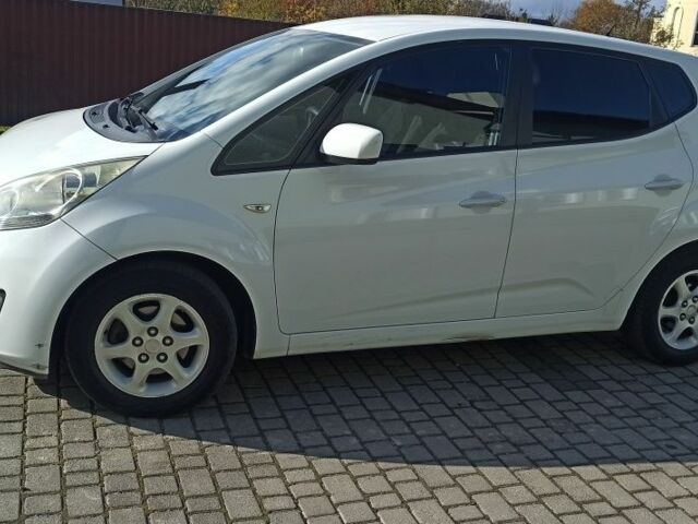 Білий Кіа Венга, об'ємом двигуна 1.4 л та пробігом 249 тис. км за 5000 $, фото 1 на Automoto.ua