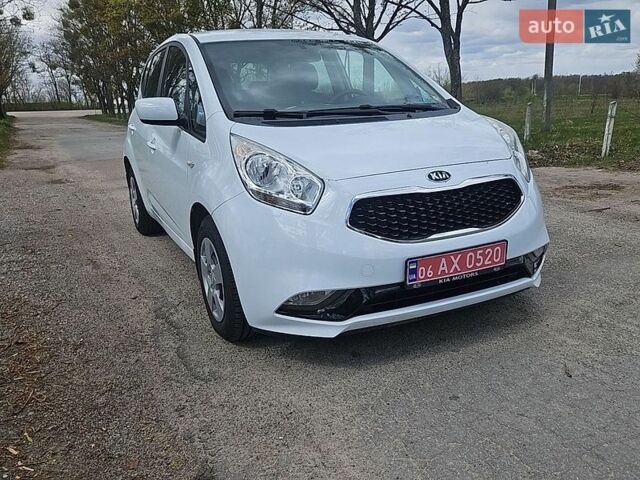 Білий Кіа Венга, об'ємом двигуна 1.4 л та пробігом 135 тис. км за 10700 $, фото 1 на Automoto.ua