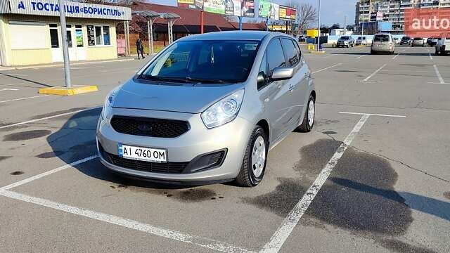 Бежевый Киа Венга, объемом двигателя 1.4 л и пробегом 195 тыс. км за 7000 $, фото 1 на Automoto.ua