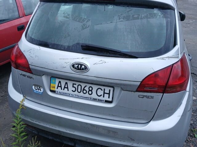 Серый Киа Венга, объемом двигателя 1.4 л и пробегом 56 тыс. км за 3499 $, фото 1 на Automoto.ua
