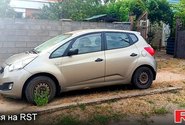 Серый Киа Венга, объемом двигателя 1.4 л и пробегом 212 тыс. км за 3410 $, фото 1 на Automoto.ua