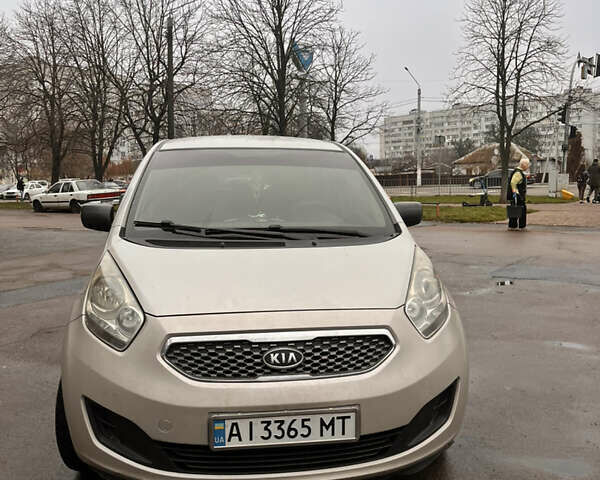 Серый Киа Венга, объемом двигателя 1.4 л и пробегом 314 тыс. км за 6400 $, фото 1 на Automoto.ua