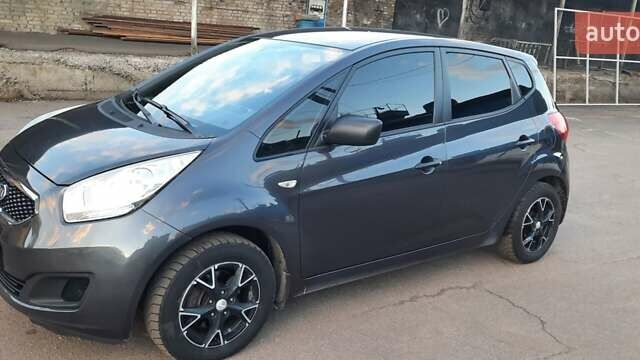 Киа Венга 2012 в Калиновке на Automoto.ua Серый Киа Венга, объемом двигателя 1.4 л и пробегом 115 тыс. км за 5600 $, фото 1 на Automoto.ua